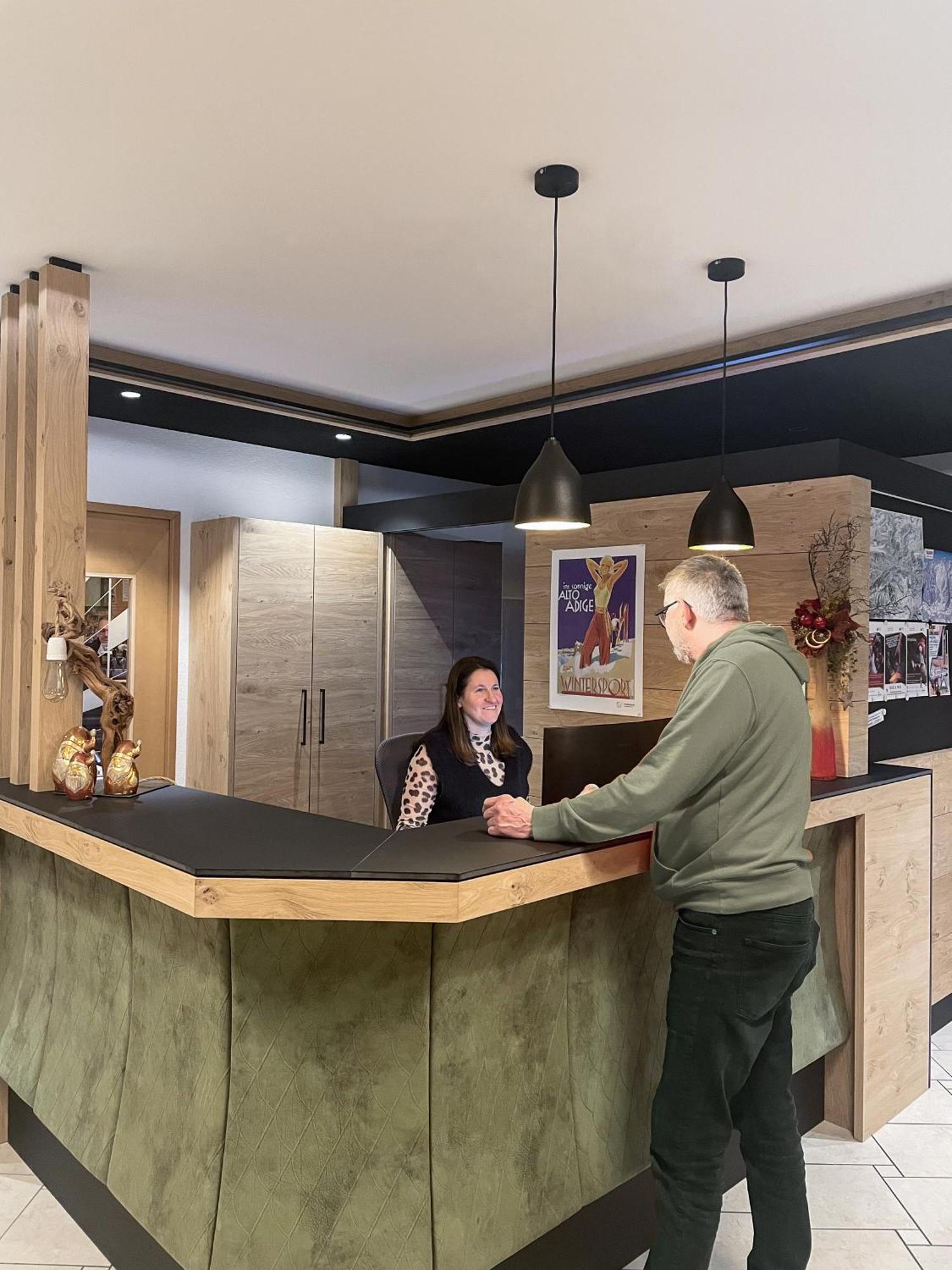 Hotel Sterzinger Moos מראה חיצוני תמונה